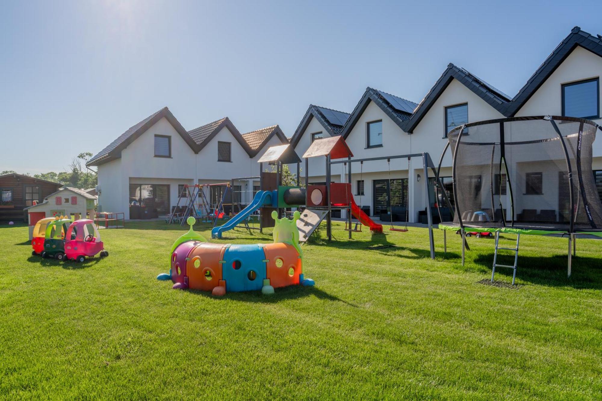 Sielski Zakatek Domki Apartamentowe ซาร์บินโนโว ภายนอก รูปภาพ