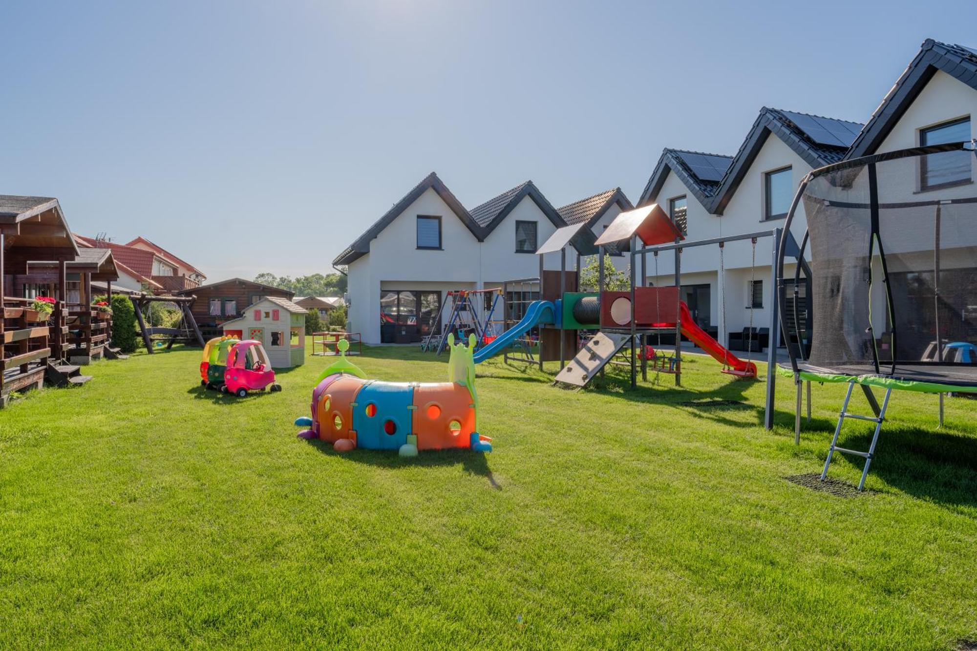 Sielski Zakatek Domki Apartamentowe ซาร์บินโนโว ภายนอก รูปภาพ